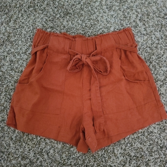 Shorts - Picture 1 of 3